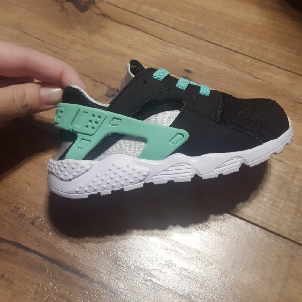 Nike Huarache sneakers